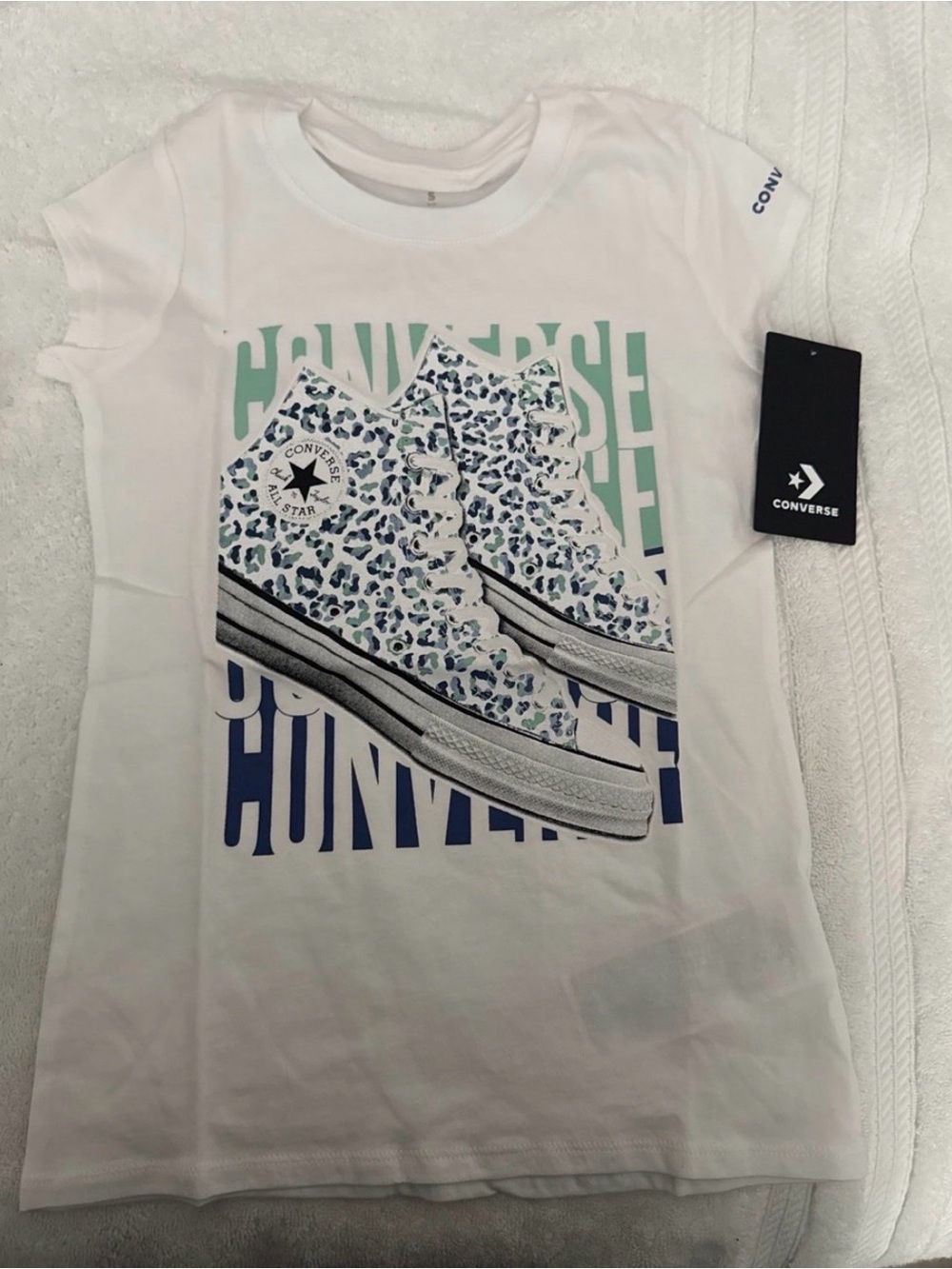 Girls converse shirt - 8-10